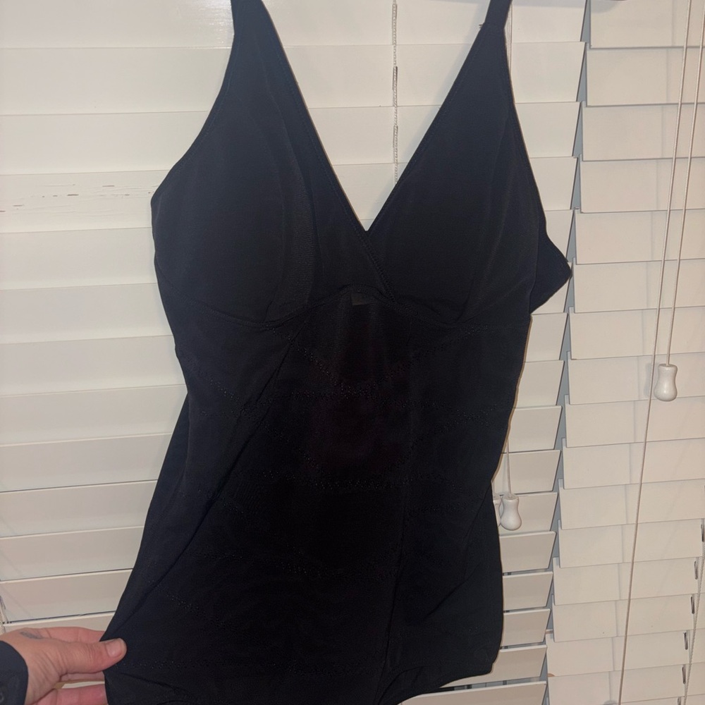 Elegant Black Shapewear Bodysuit